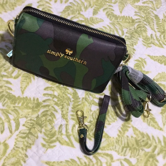 Simply Southern Handbags - Crossbody Wristlet